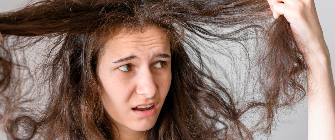 Hoe droog haar hydrateren: Tips om uw haar vandaag te hydrateren.